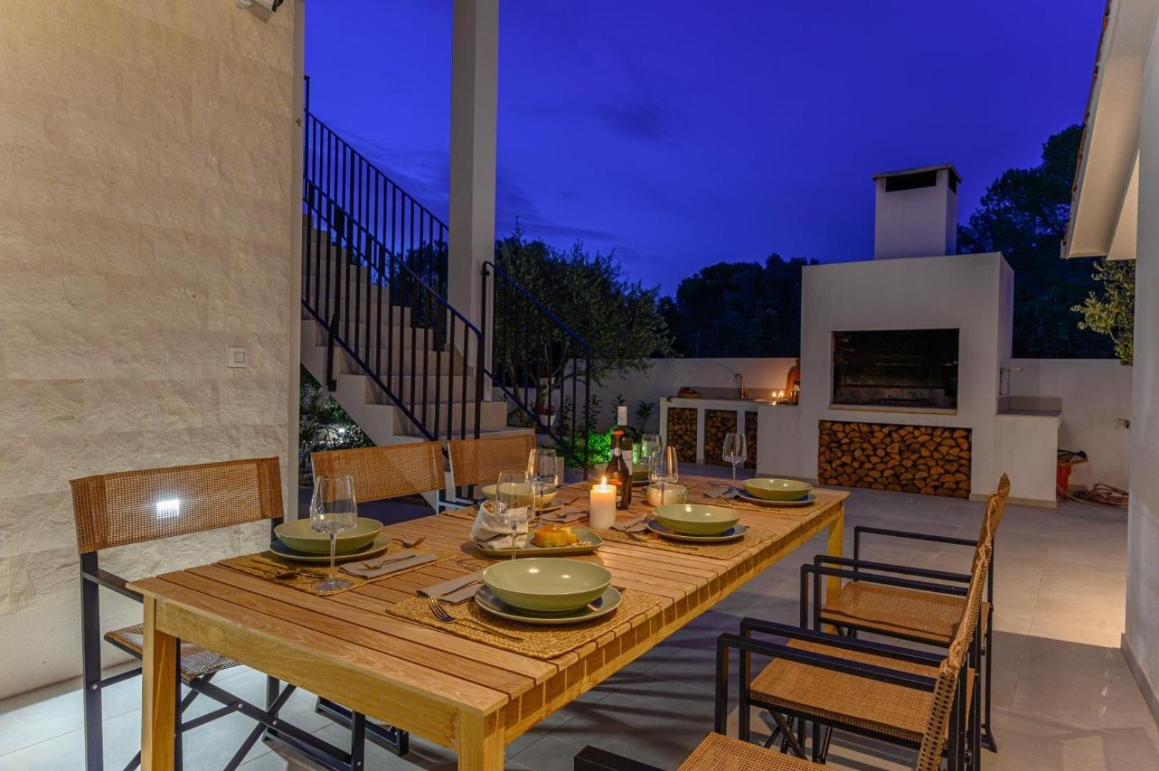 Luxury Villa Del Sogno With Pool, Jacuzzi, Parking Okrug Gornji Kültér fotó