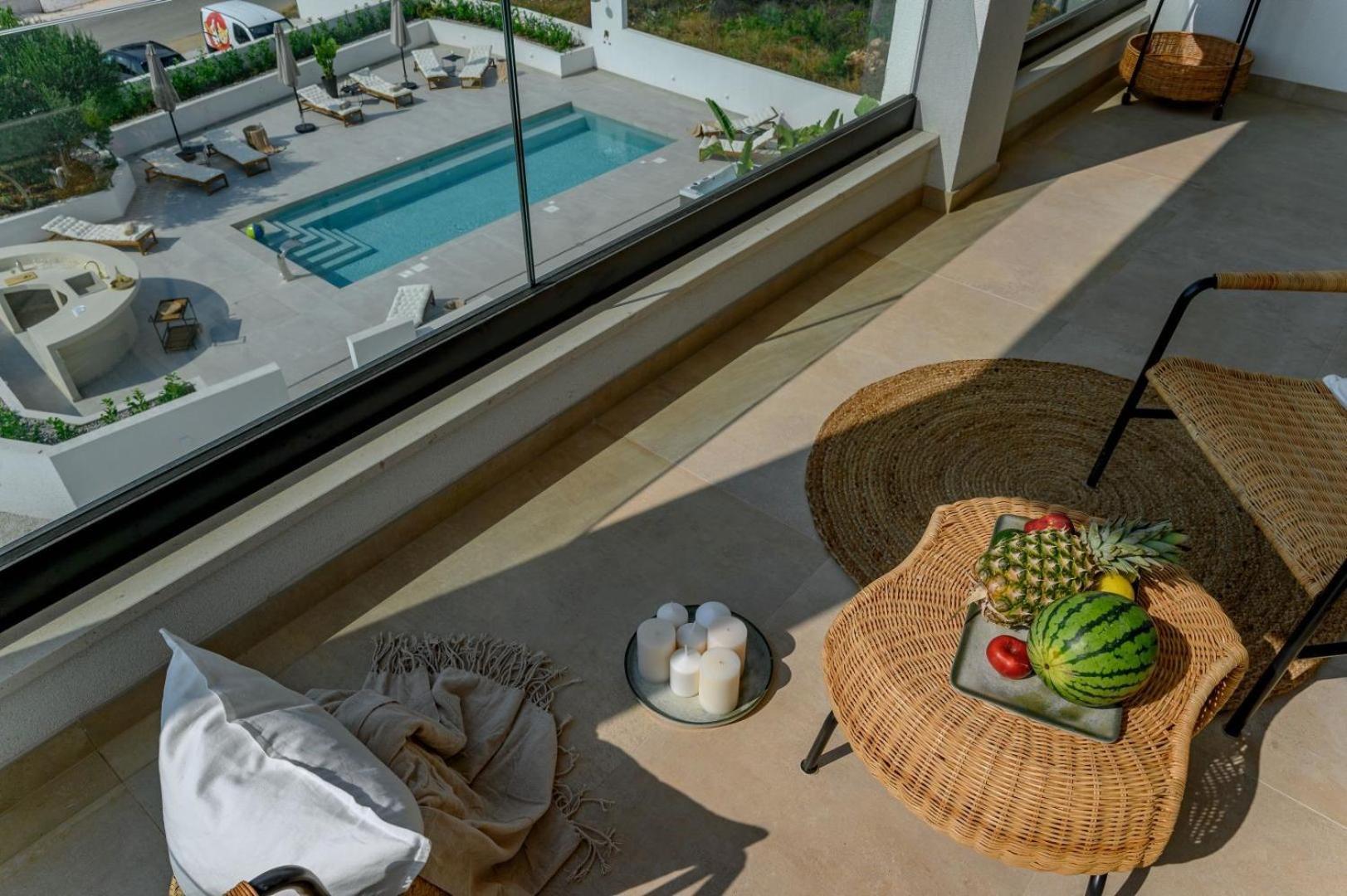 Luxury Villa Del Sogno With Pool, Jacuzzi, Parking Okrug Gornji Kültér fotó