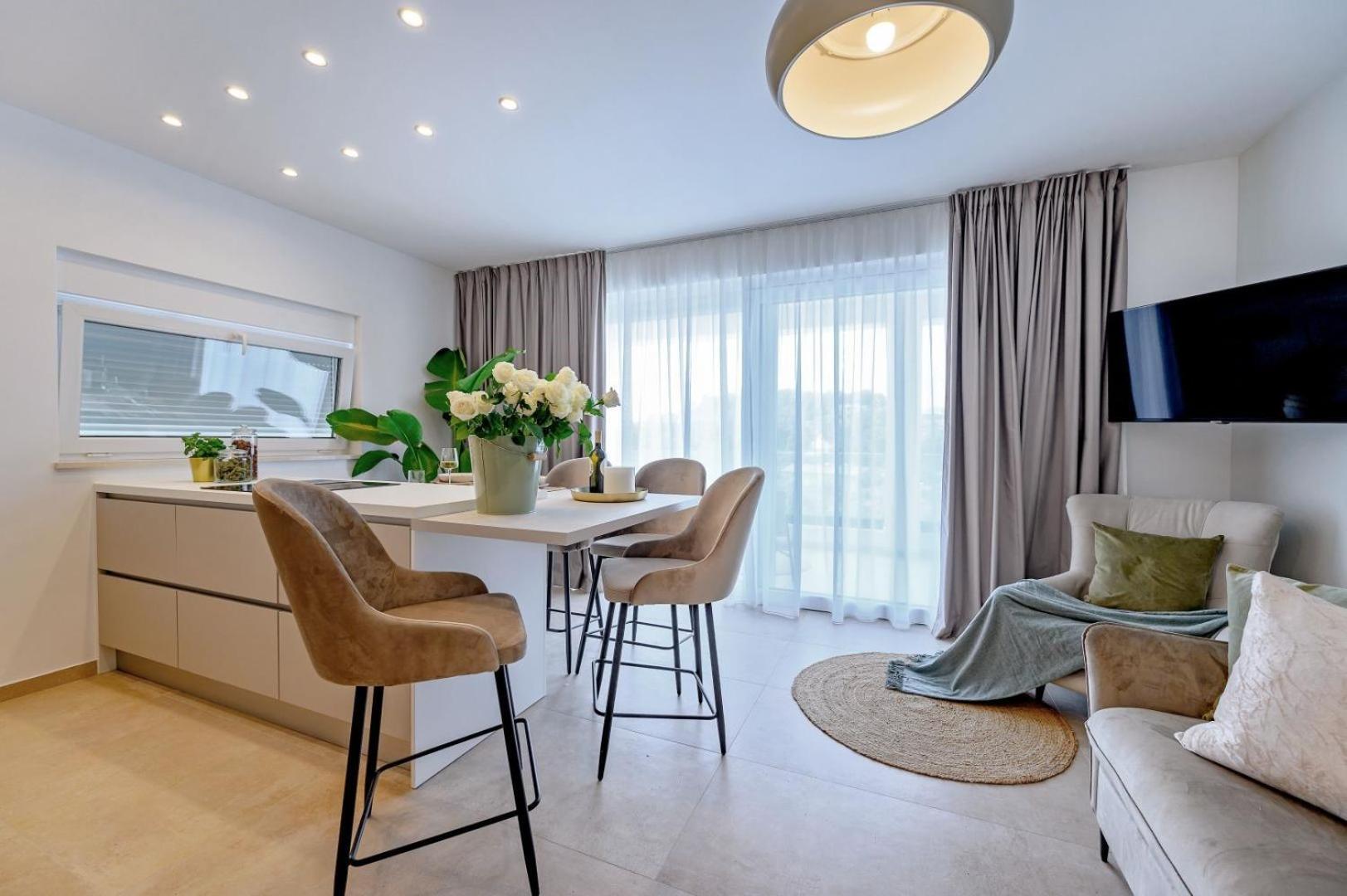 Luxury Villa Del Sogno With Pool, Jacuzzi, Parking Okrug Gornji Kültér fotó